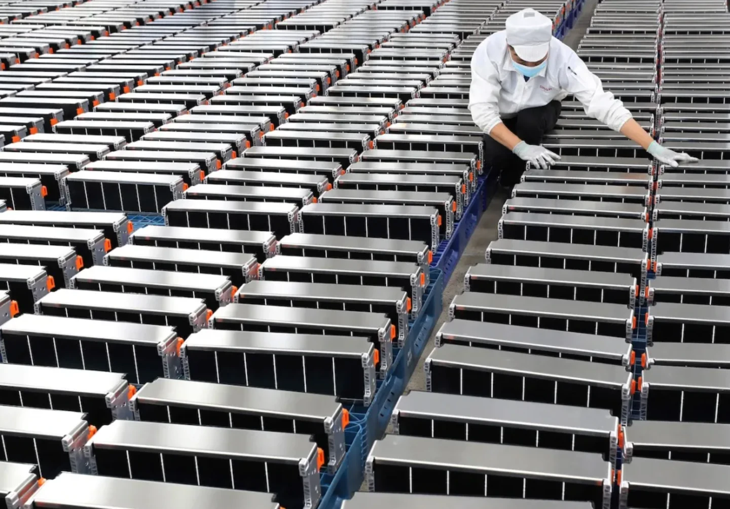 Minh hoạ lithium và vai trò trong pin xe điện